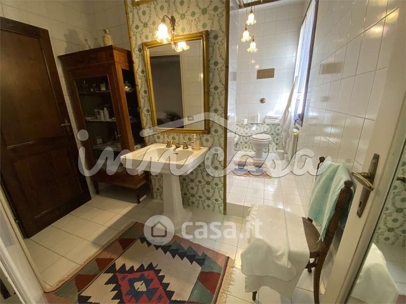 Villa in Via Giuseppe Soleri Brancaleoni 5 — foto 10 di 35