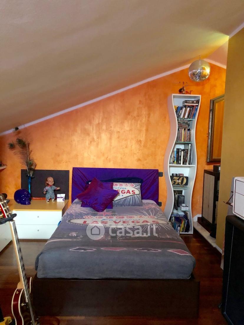 Villa in Via Nerchia — foto 17 di 20