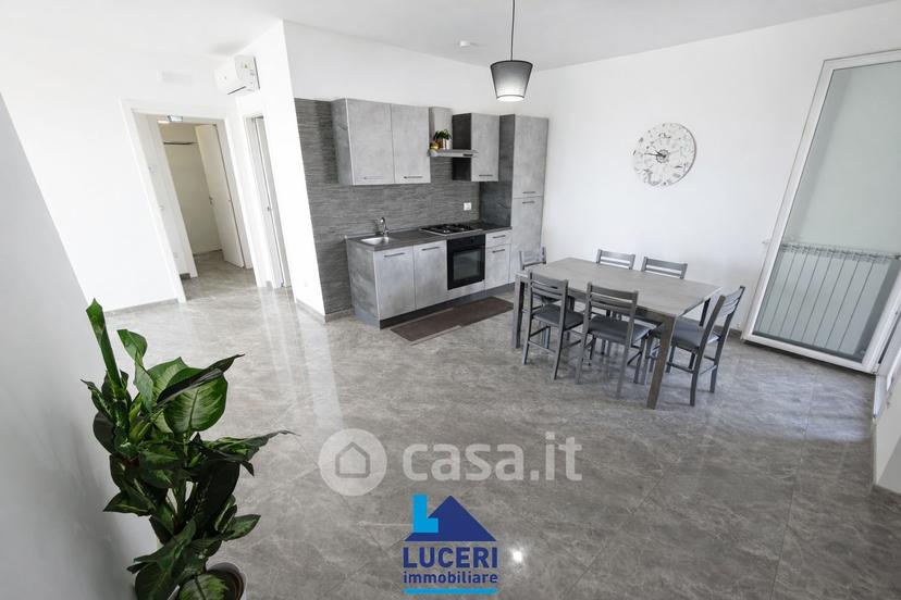 Trilocale in Lungomare Galileo Galilei — foto 2 di 26