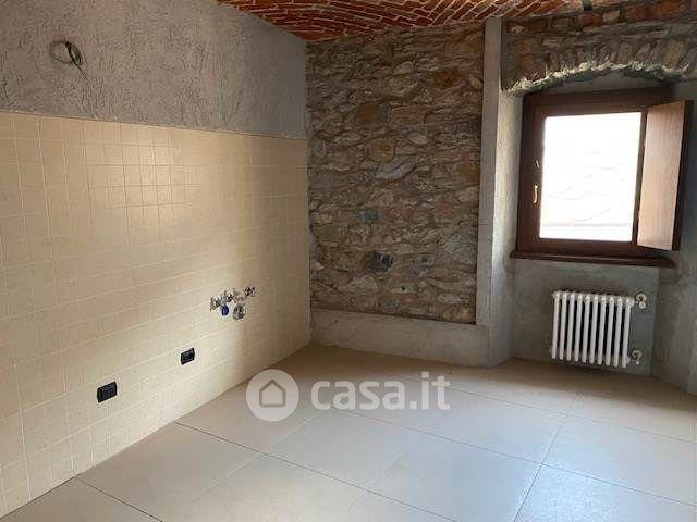 Trilocale in Via Caduti della Libertà 1 — foto 10 di 30