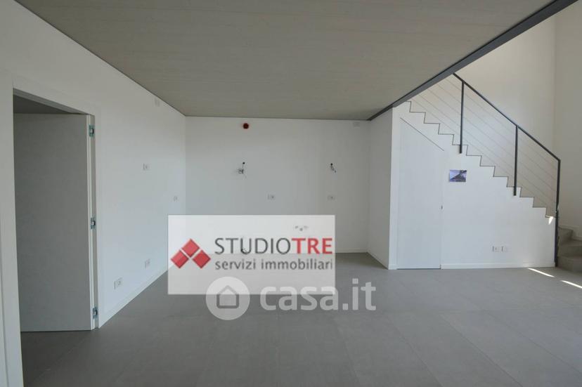 Quadrilocale in Via F .turati 1 — foto 23 di 68