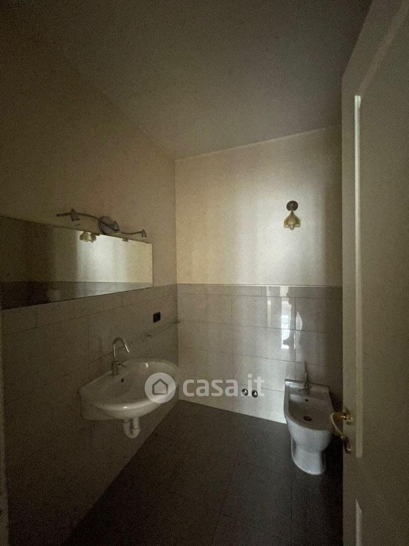 Quadrilocale in Via Alessandro Manzoni — foto 17 di 45