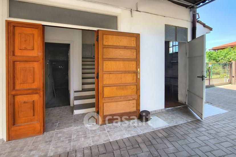 Quadrilocale in Vicolo Alvod 29 — foto 4 di 39