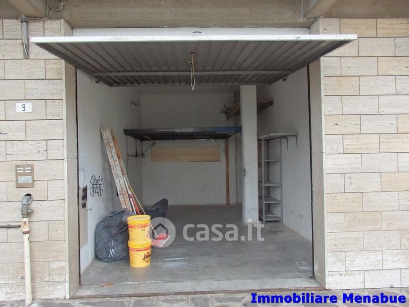 Trilocale in Via M. Panini — foto 27 di 35