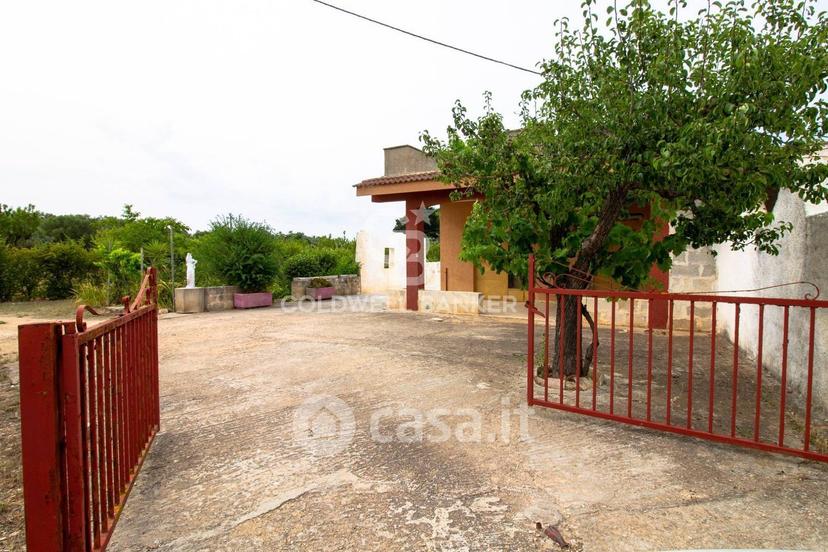 Villa in Strada Statale 16 Adriatica — foto 30 di 50