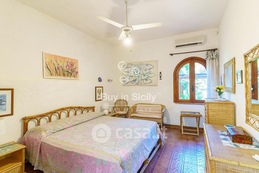 Villa in Via Filippo de Filippi 11 — foto 38 di 57