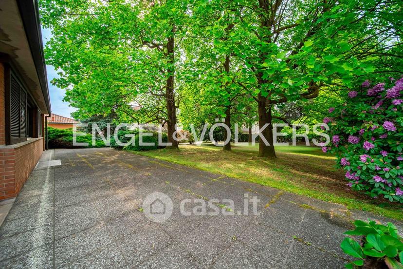 Villa in Via Ingegner Giacomo Tovo 8 — foto 36 di 40