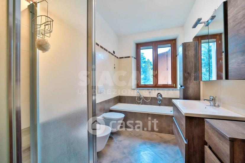 Trilocale in Via Giuseppe Mazzini 31 — foto 23 di 28