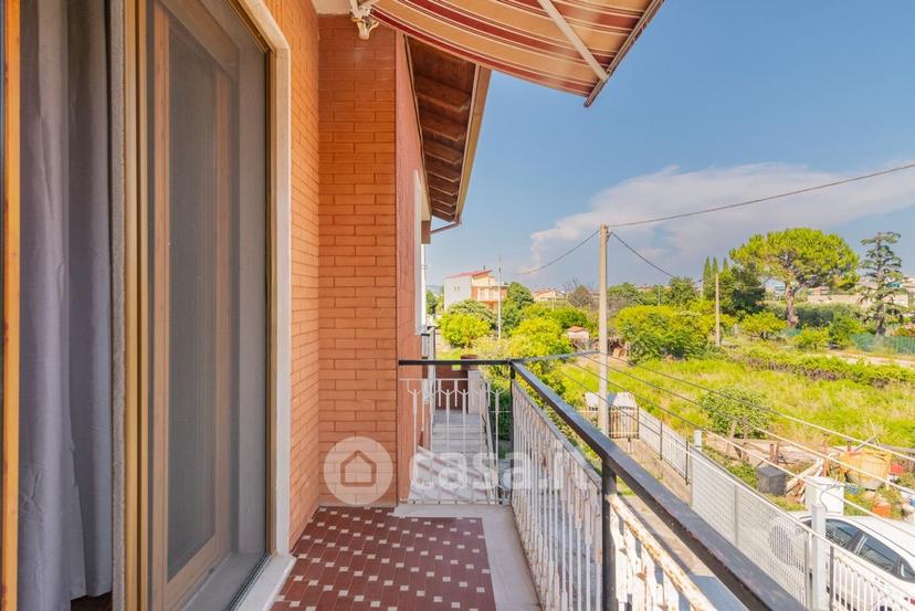 Villa in Via Tiziano 6 — foto 17 di 55