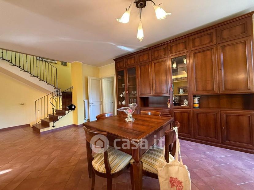 Villa in Via dei Colli — foto 8 di 33