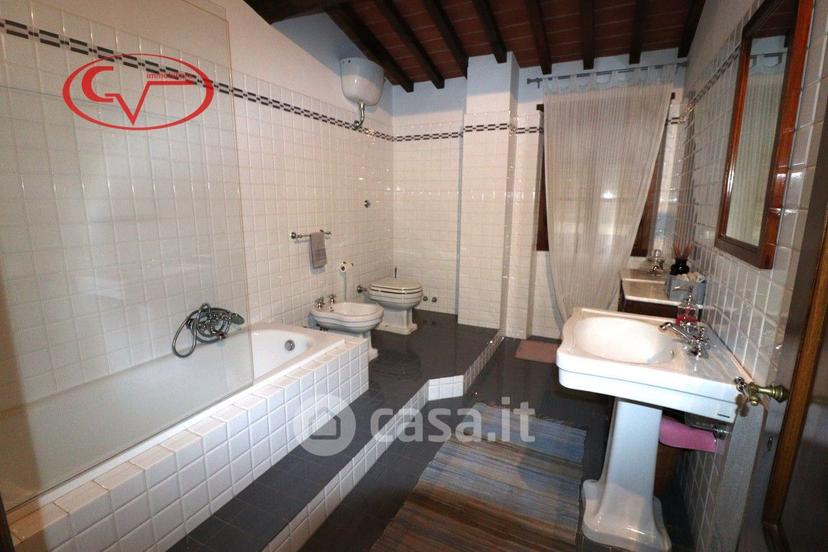 Villa in Via Guglielmo Oberdan — foto 13 di 53