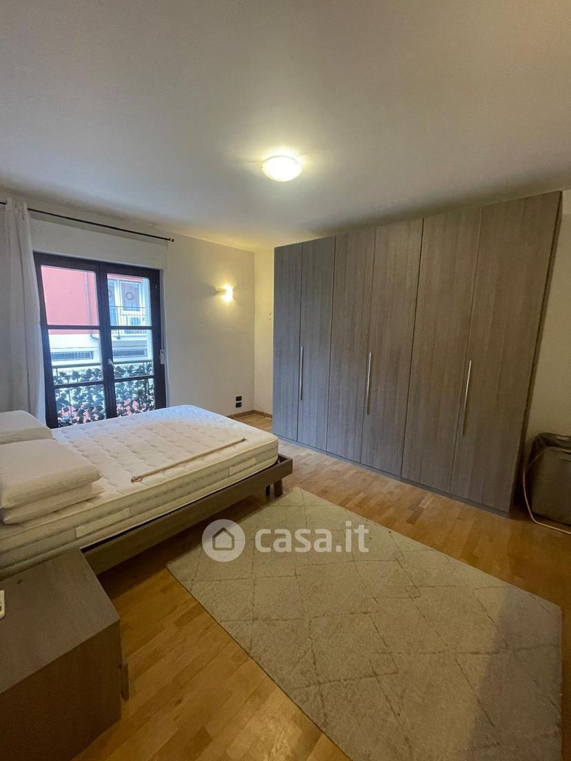 Trilocale in Via Carlo Poerio