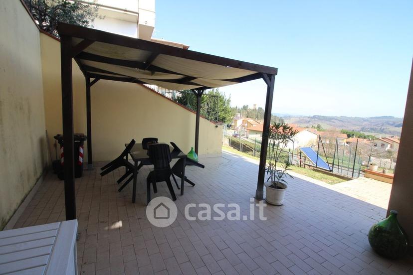 Trilocale in Via Beniamino Gigli — foto 26 di 34