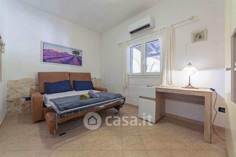 Villa in Strada Comunale Brindisi 6 — foto 33 di 54