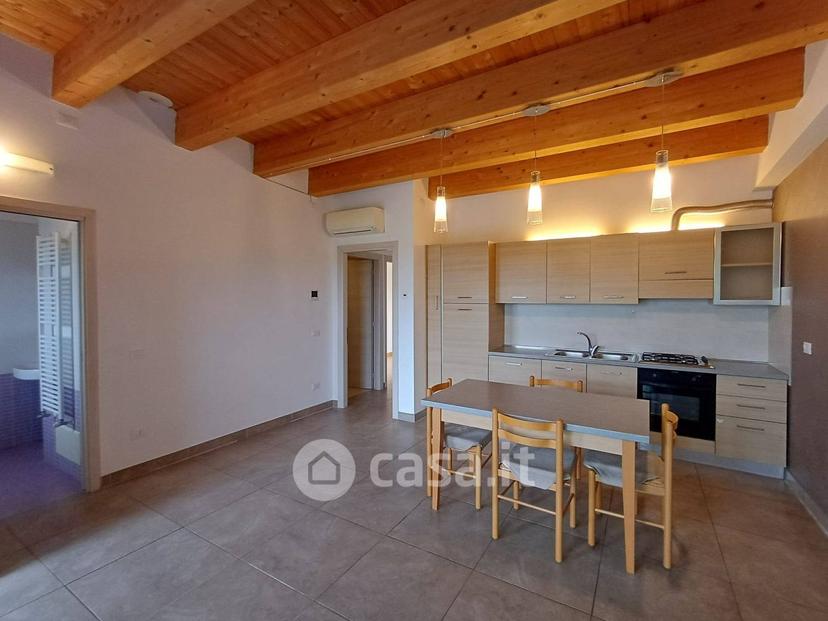 Trilocale in Via B. Croce — foto 8 di 8