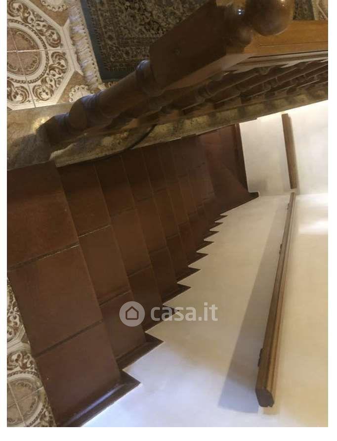 Trilocale in Via Gazzolo 14 — foto 21 di 25