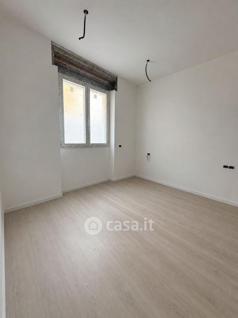 Bilocale in Via Milano — foto 18 di 32