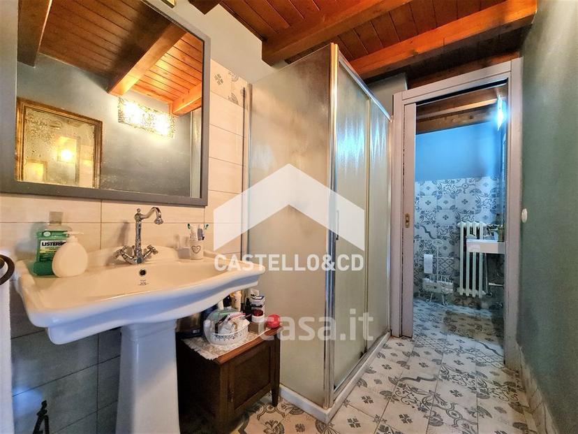 Villa in Via Papa Giovanni XXIII 1 — foto 28 di 36
