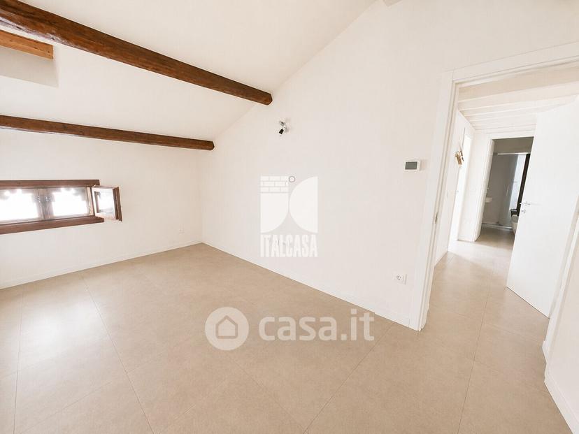 Appartamento in Via Giovanni Chiassi — foto 3 di 13