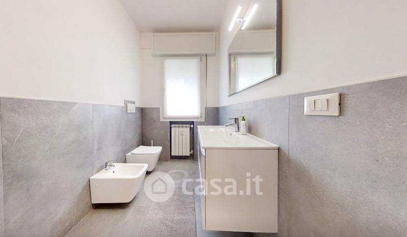 Stanza in Via Pietro Bembo 40 — foto 7 di 12