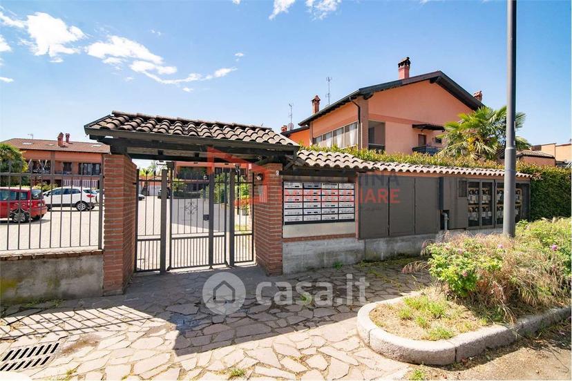 Quadrilocale in Via Laghetto 6 — foto 27 di 39