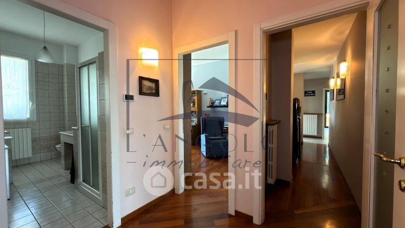 Villa in Via Mantova 5