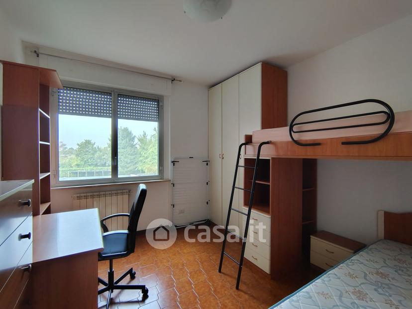 Stanza in Via Generale Fara 63 — foto 16 di 31
