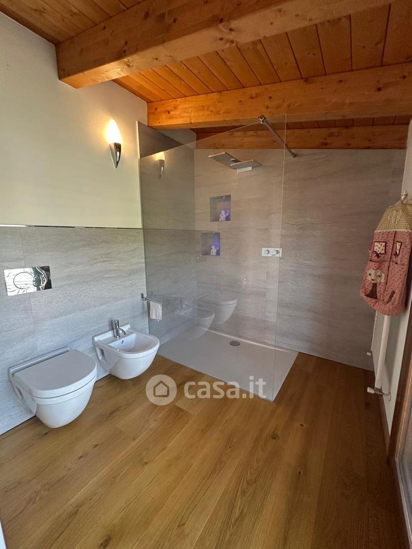Appartamento in Via Rotone 27 — foto 16 di 82