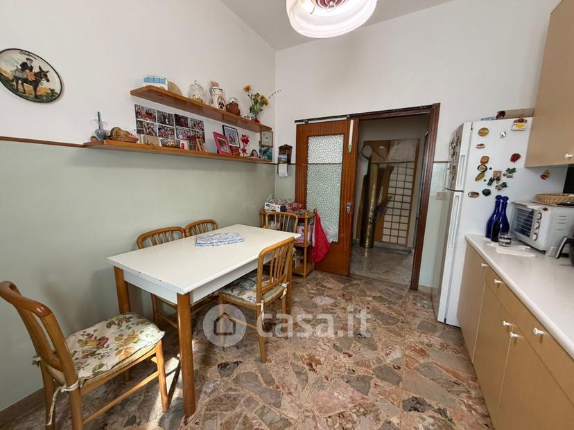 Trilocale in Via Montefiorino — foto 12 di 13