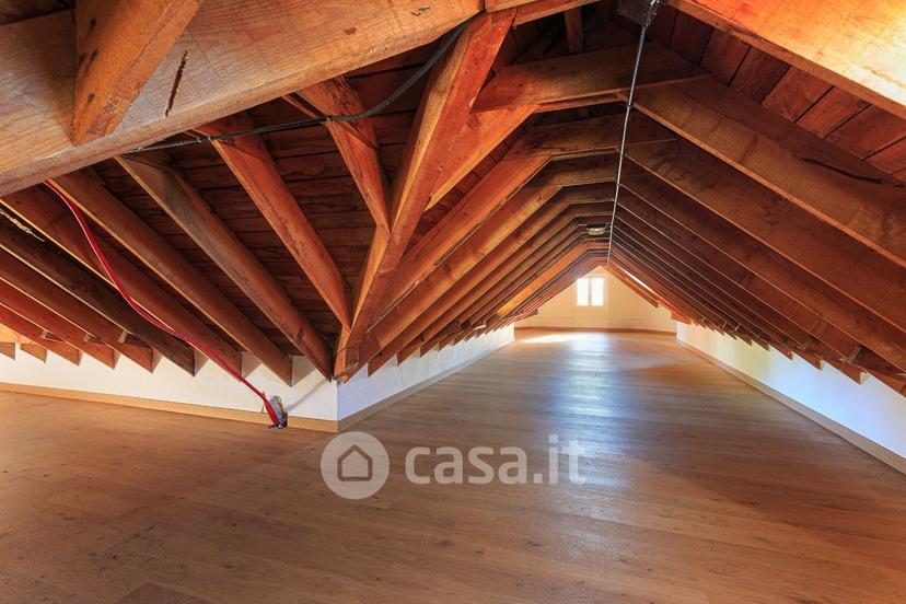 Villa in Via Angelo Cantoni 12 — foto 26 di 53