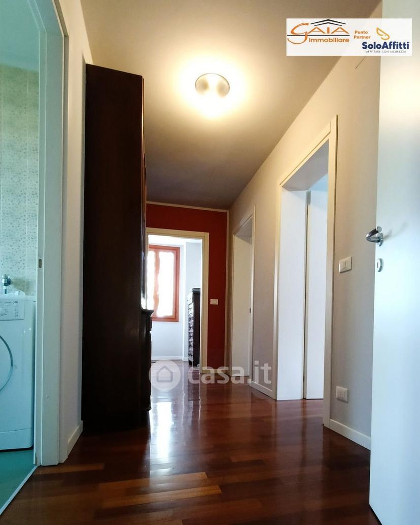 Villa in Via A. Gramsci 46 — foto 20 di 53