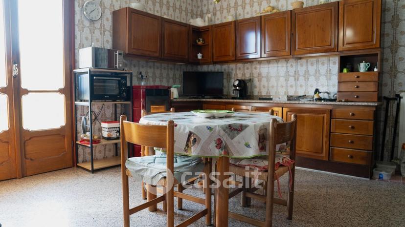 Villa in Pezzu E Oro — foto 8 di 27