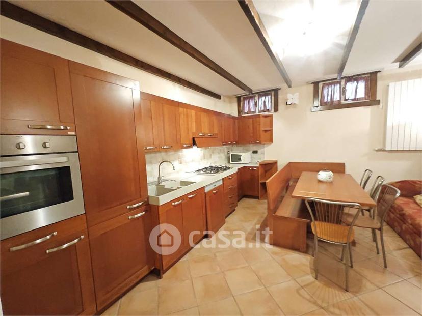 Villa in Via Roma 64 — foto 9 di 59