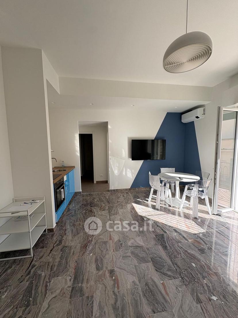 Bilocale in Via dei Filippini — foto 10 di 16