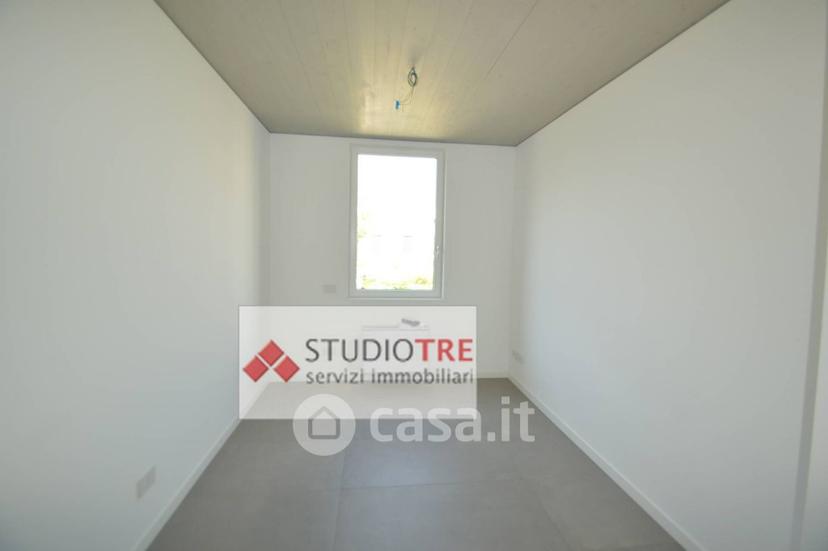 Quadrilocale in Via F .turati 1 — foto 21 di 68
