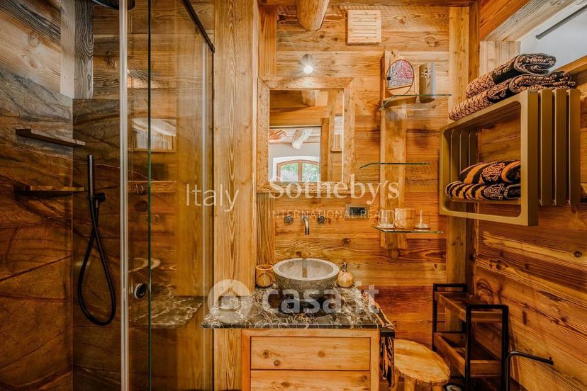 Villa in Via Alpinia — foto 16 di 16