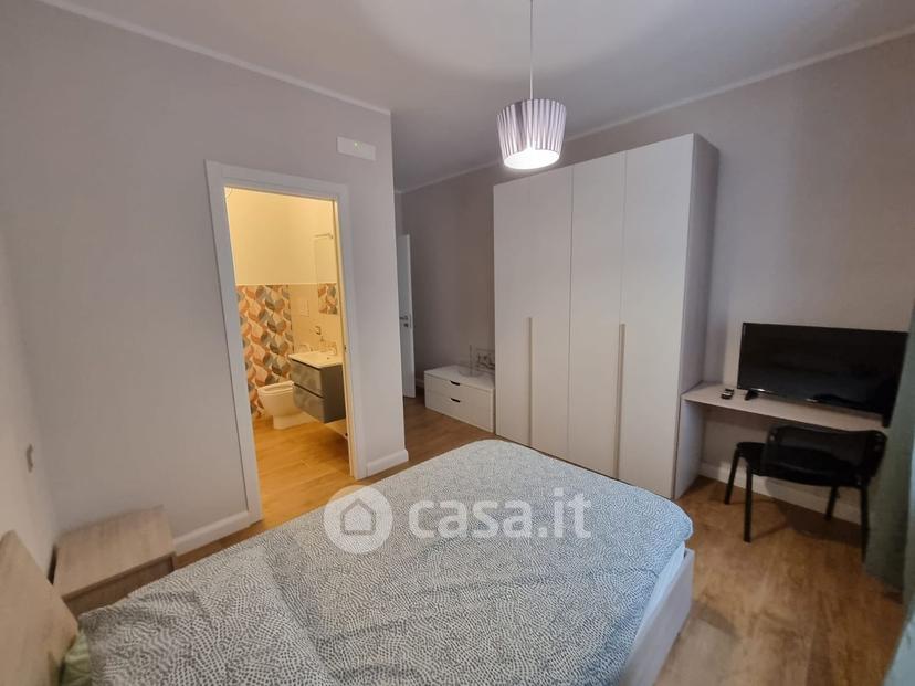 Stanza in Via Avellino 17
