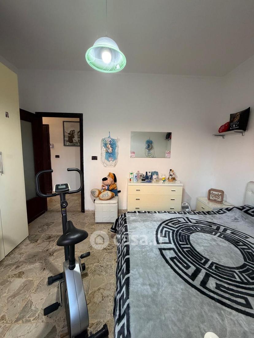 Trilocale in Via Achille Grandi 13 — foto 12 di 31