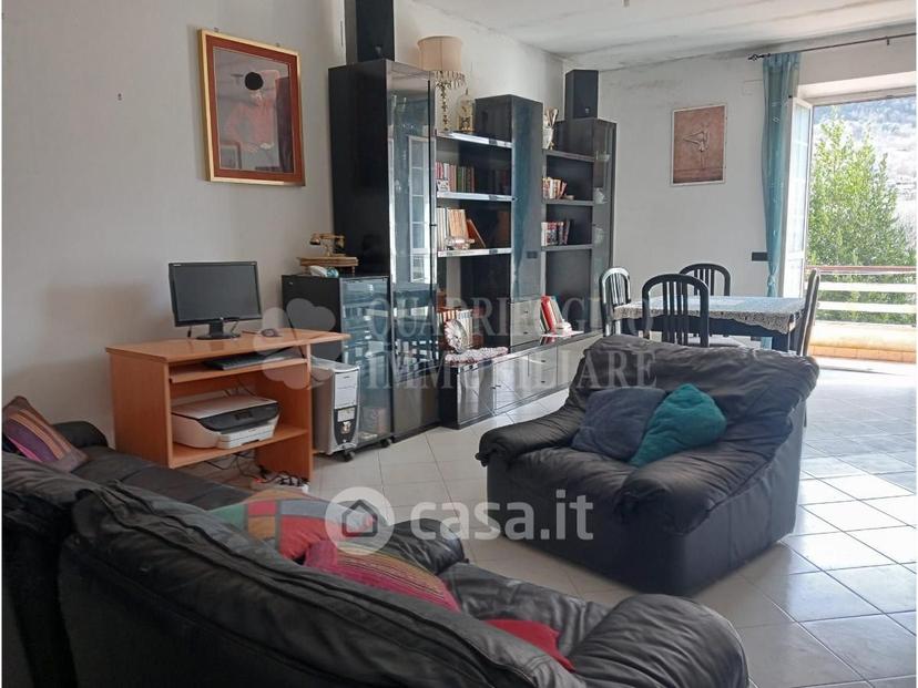 Trilocale in Via San Giuseppe 75 — foto 17 di 35