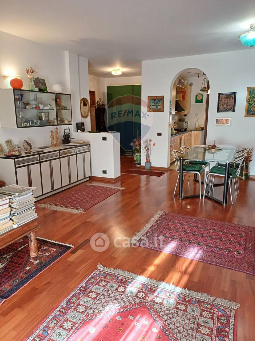 Quadrilocale in Via San Francesco d'Assisi 8 — foto 8 di 19