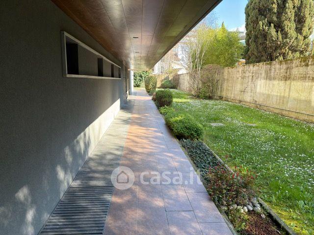 Trilocale in Via San Rocco 12 — foto 17 di 17