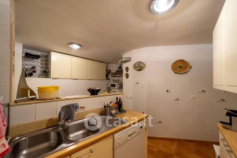 Villa in Via dei Fari 1 — foto 7 di 46