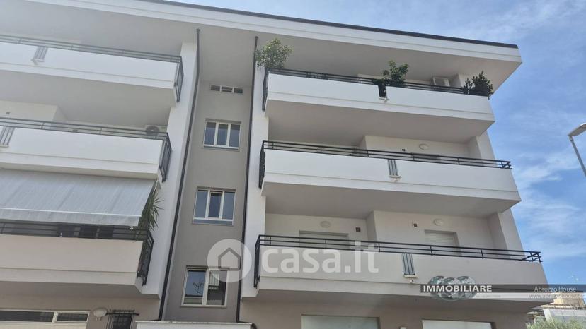 Appartamento in Via Firenze 101 — foto 27 di 37