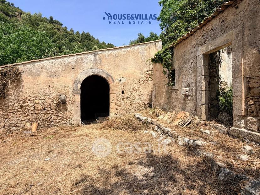 Villa in Contrada Fiumara — foto 4 di 43