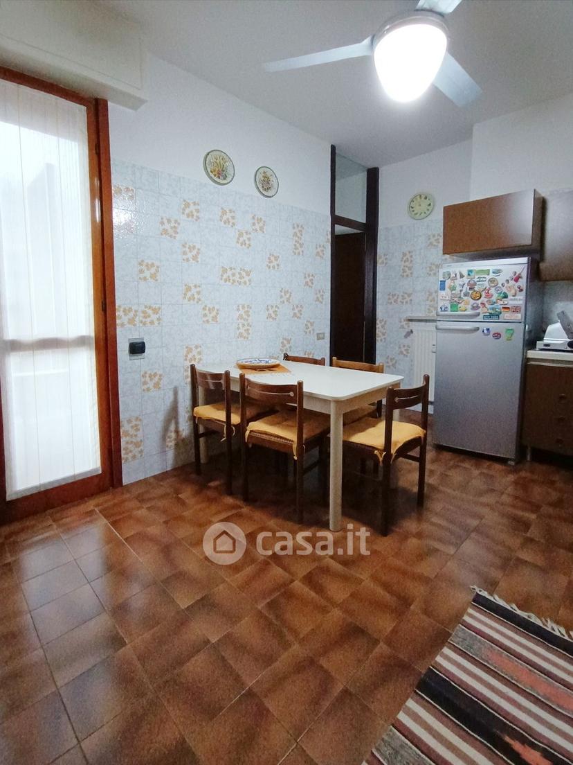 Quadrilocale in Via Carlo Cattaneo 36 — foto 24 di 36