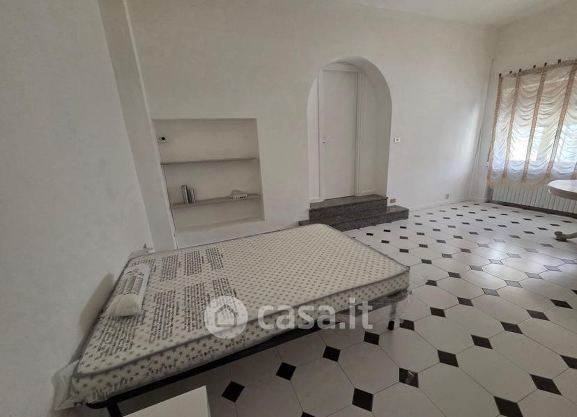 Stanza in Via dei Sabelli 21 — foto 3 di 29