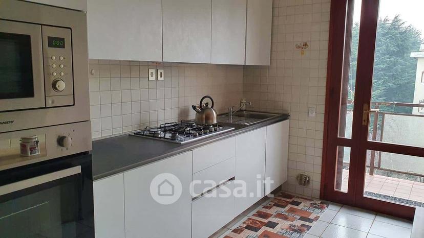 Quadrilocale in Via Libero Benedetti 4 — foto 26 di 31