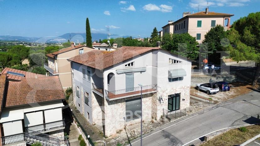 Villa in Via Mario Angeloni 1 — foto 50 di 50