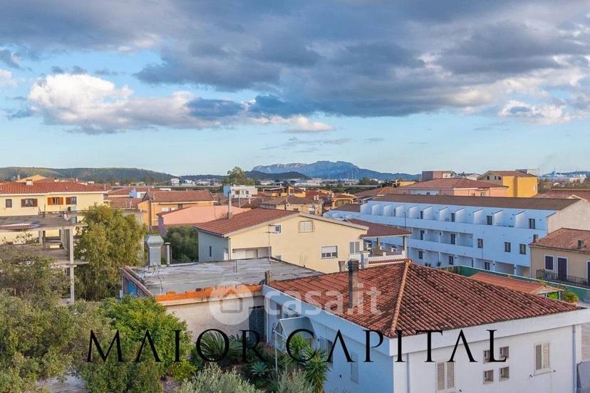 Appartamento in Viale Aldo Moro 114 — foto 3 di 33