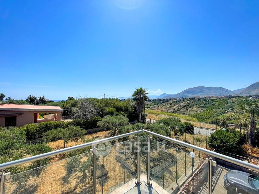 Villa in Via Giovanni Guareschi 67 — foto 71 di 115